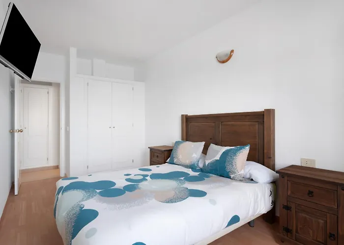 Bajamar - Apart-Piscina Naturales *