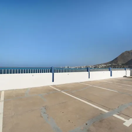 - Apart-piscina Naturales شقة