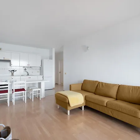 - Apart-piscina Naturales Appartement